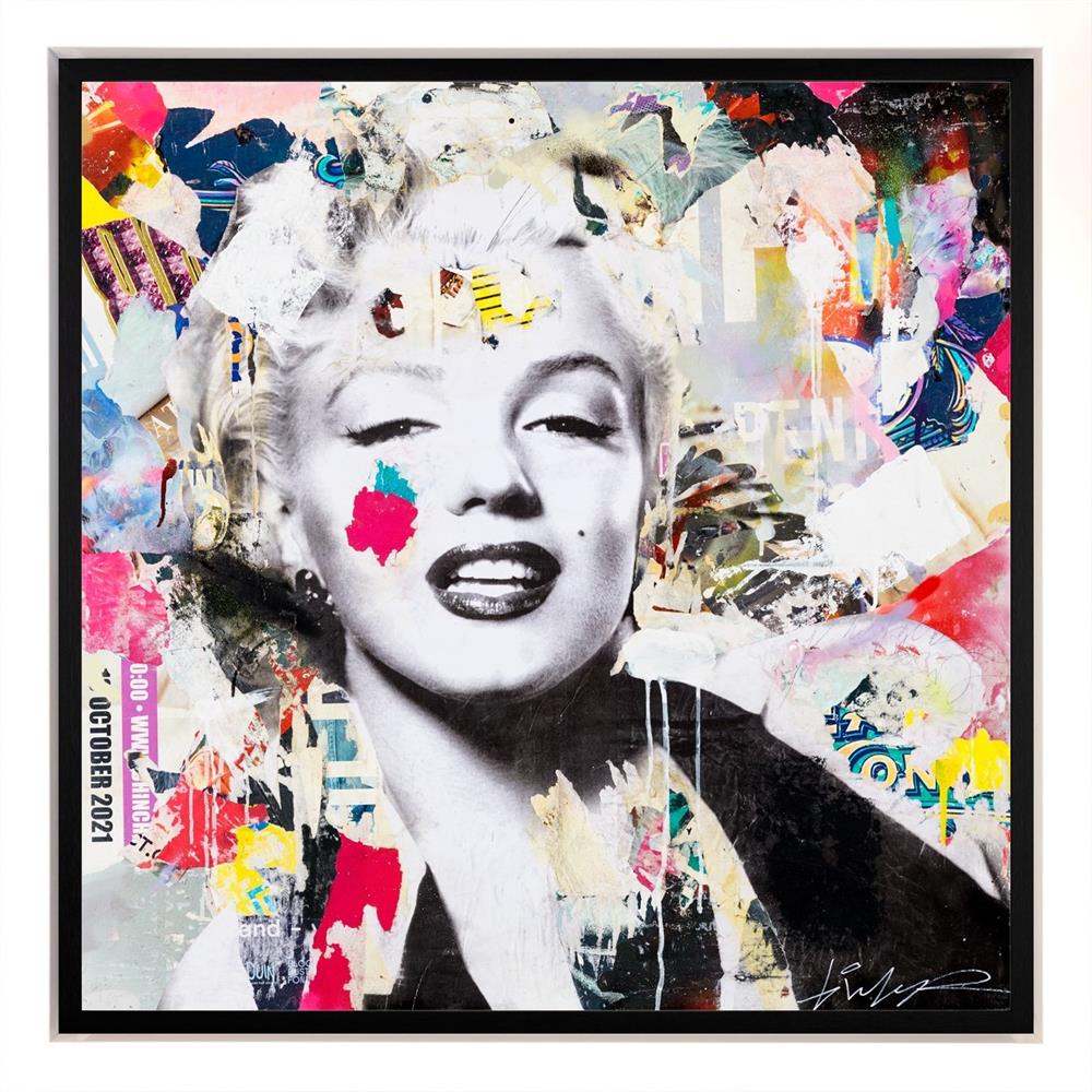 Blonde Bombshell by Michiel Folkers