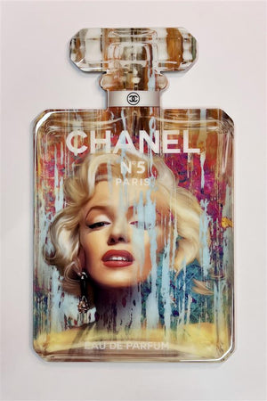 Monroe No 5 by Sannib